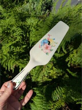 Vintage Porcelain Decorative Cake Server, Mid Century, Cottage / Grandma Style